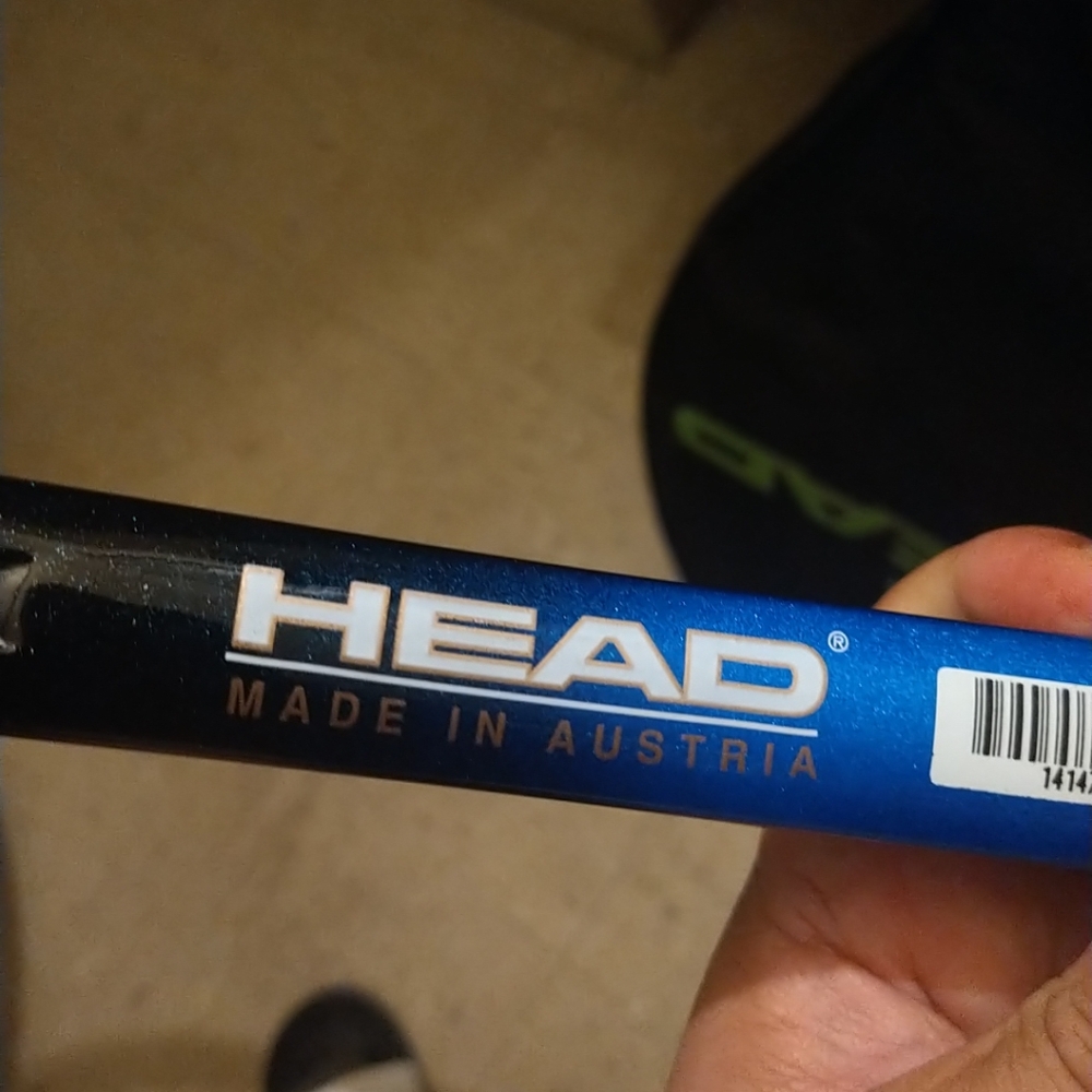 Head tennis racket